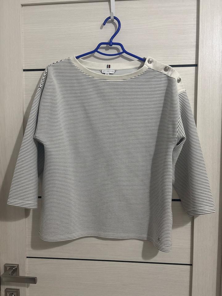 Tommy Hilfiger