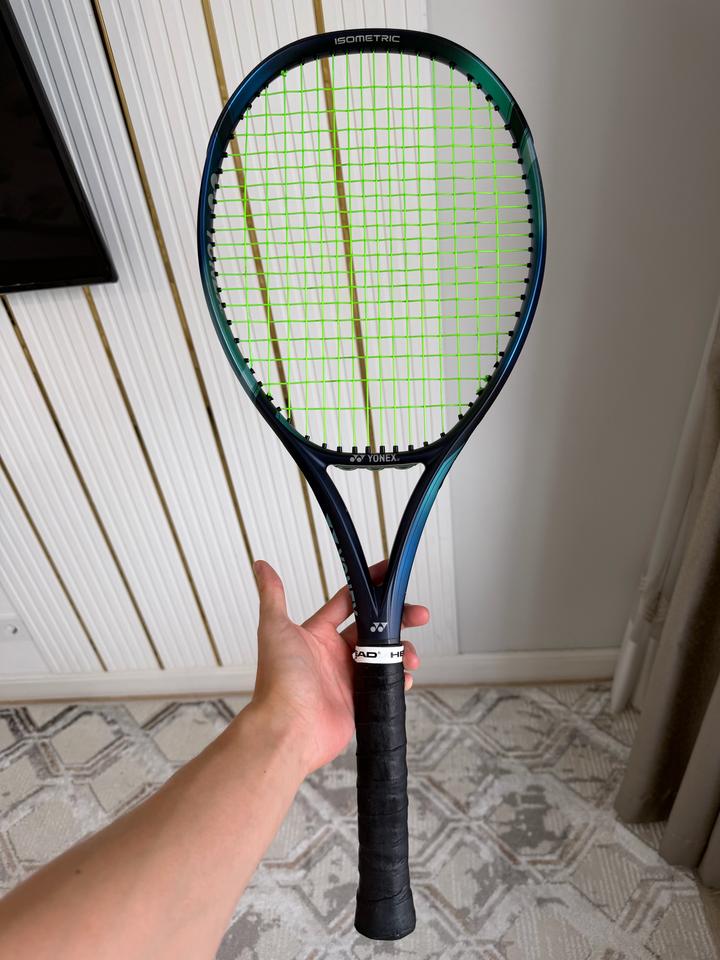 Yonex