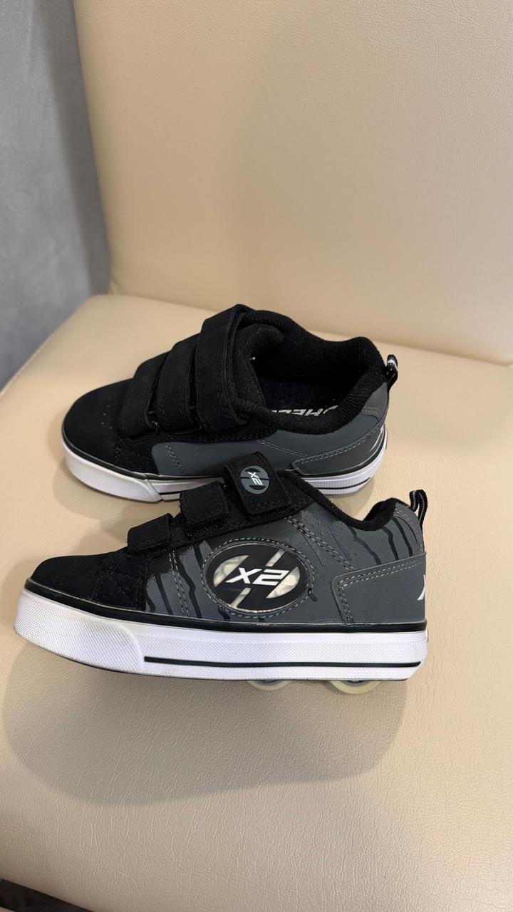 Кеды на роликах HEELYS