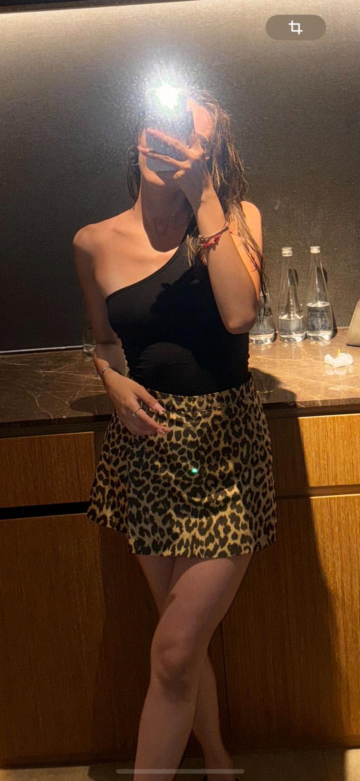 H&M