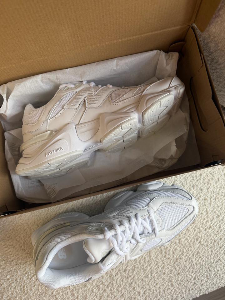 Кроссовки New Balance 9060