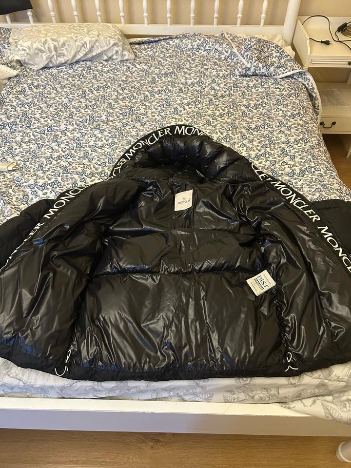 Moncler