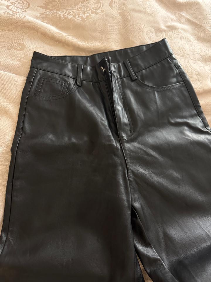 Кожаные Брюки Bershka