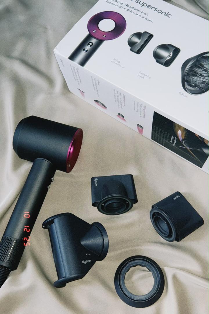 Фен Dyson Supersonic