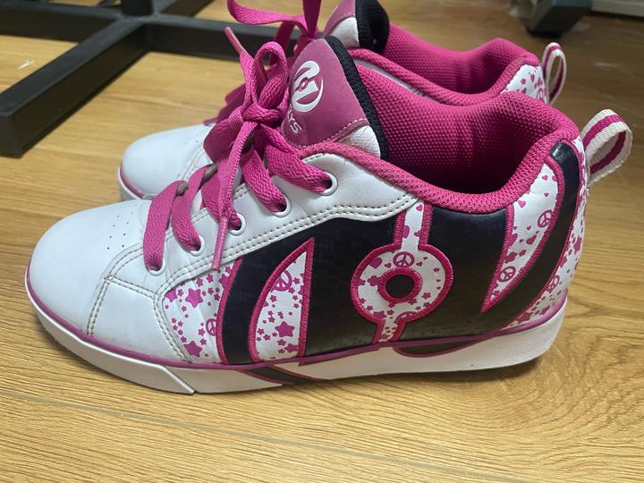 Кроссовки Heelys с колесиками