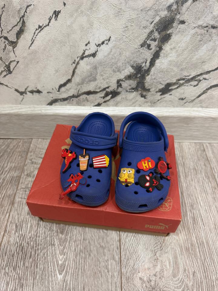 Crocs