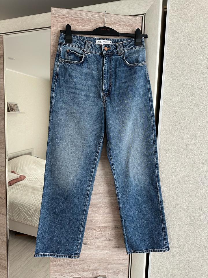Джинсы Zara