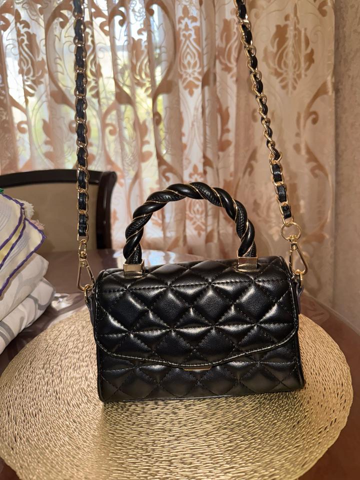 Aldo Сумка стеганая на цепочке