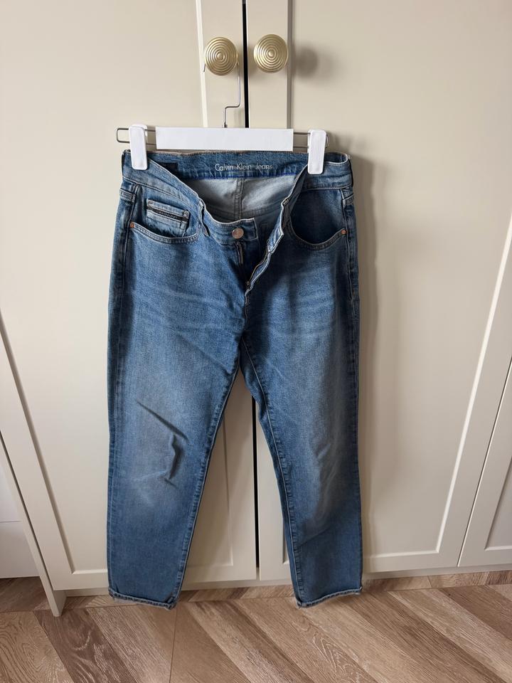 Джинсы Calvin klein