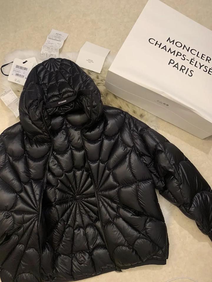 Moncler