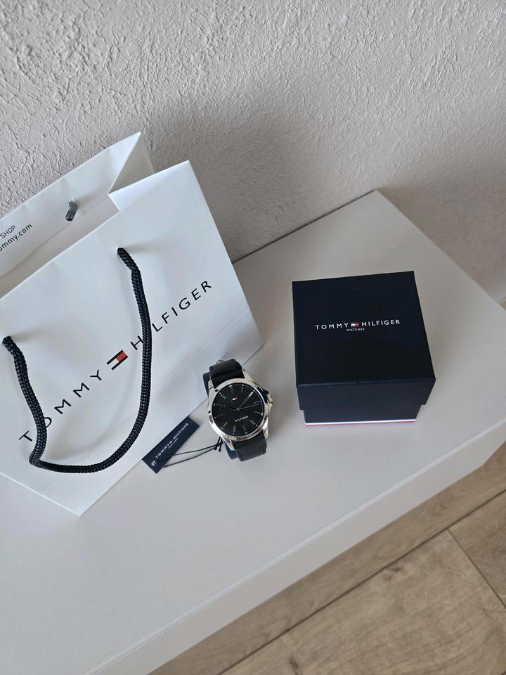 Tommy Hilfiger