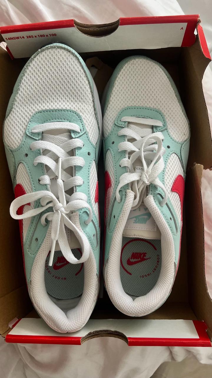 Nike