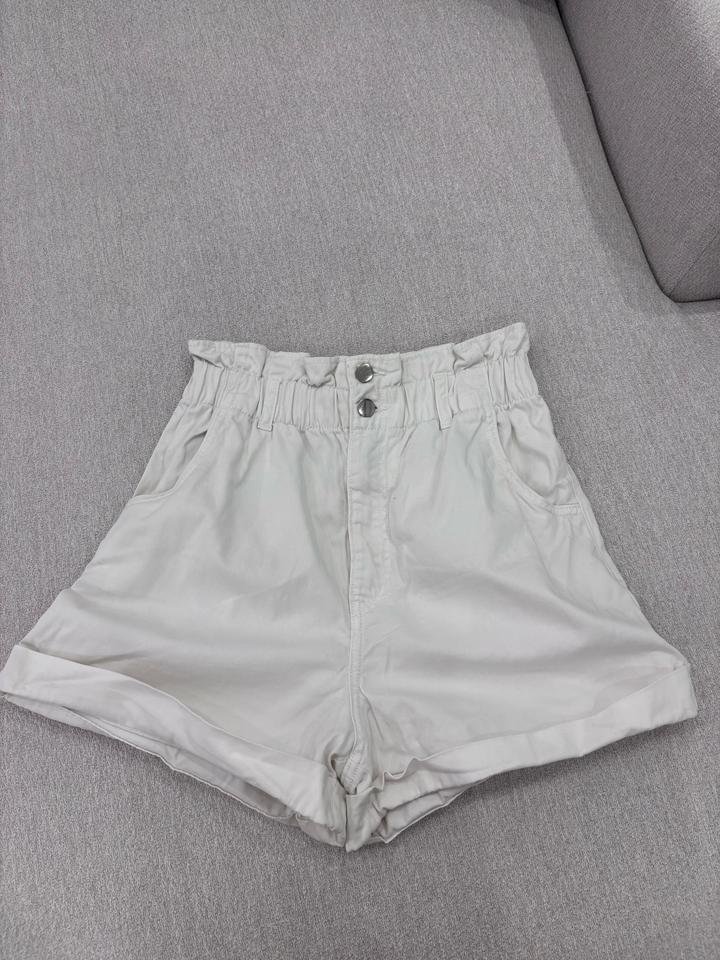 H&M Продам шорты( S-M ) Hm