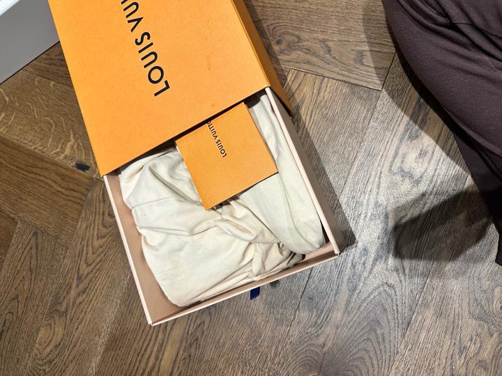Кроссовки Louis Vuitton