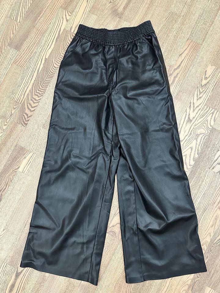 H&M