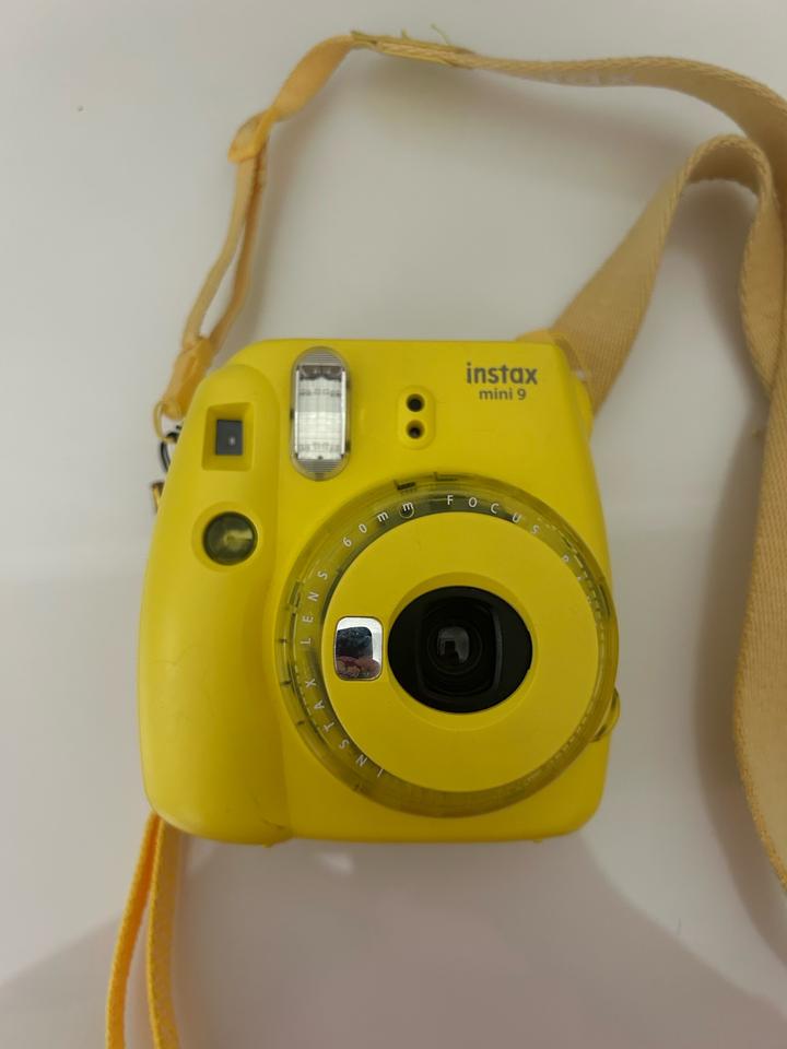 Instax