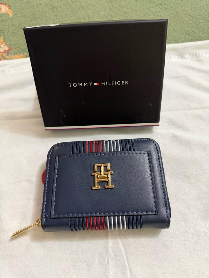 Кошелек Tommy Hilfiger