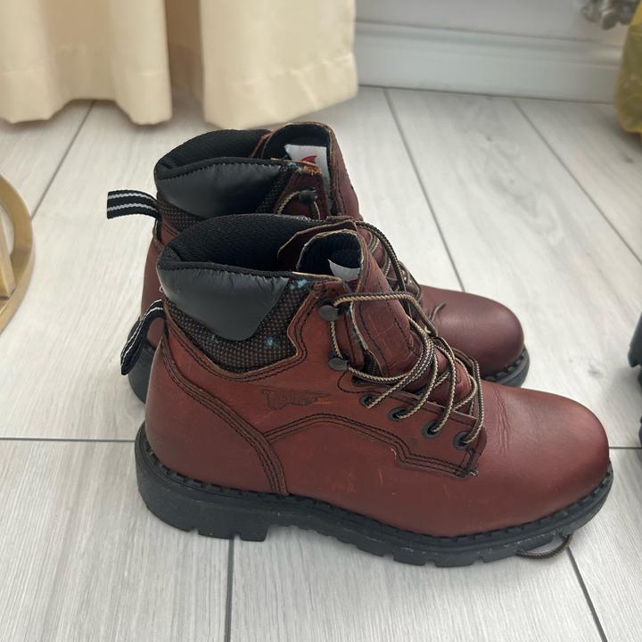 Red Wing