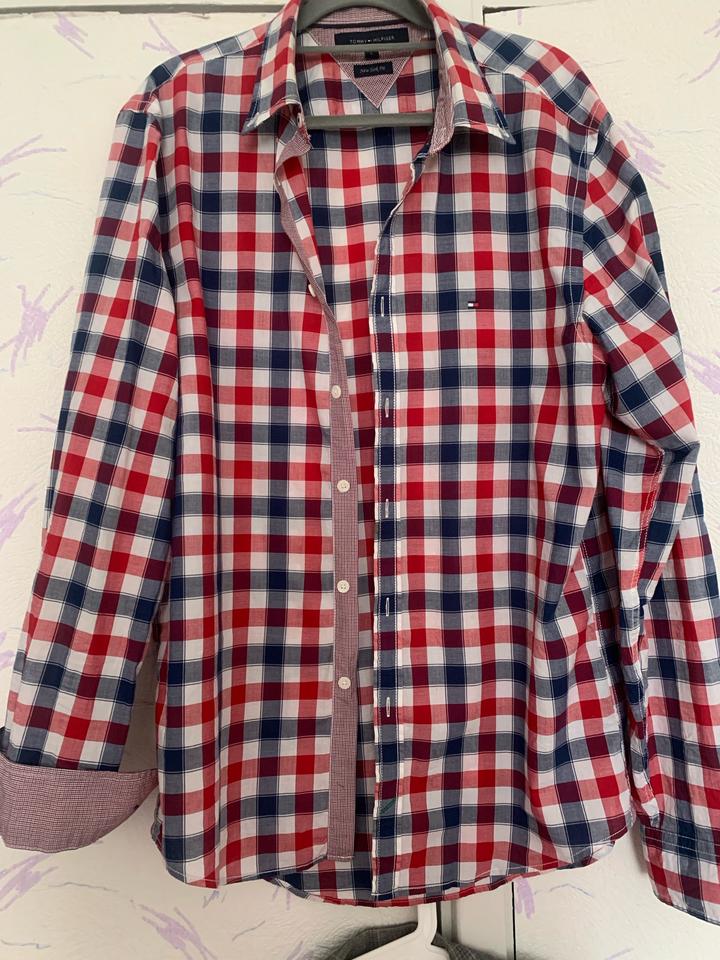 Tommy Hilfiger