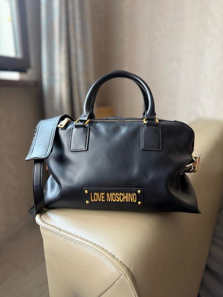 Moschino