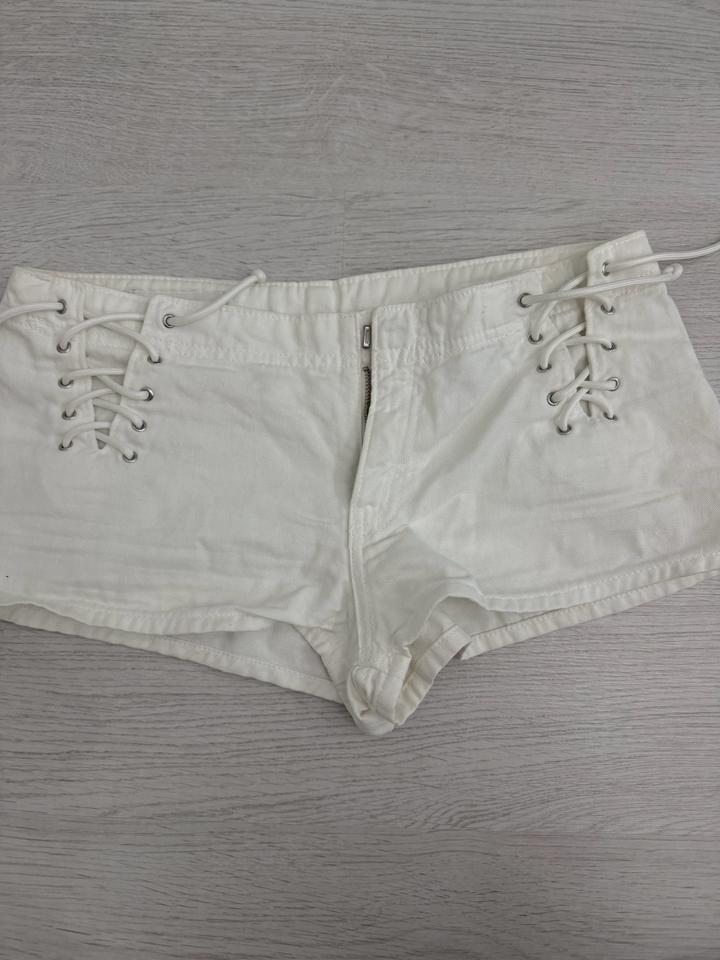 Шорты ZARA со шнуровкой
