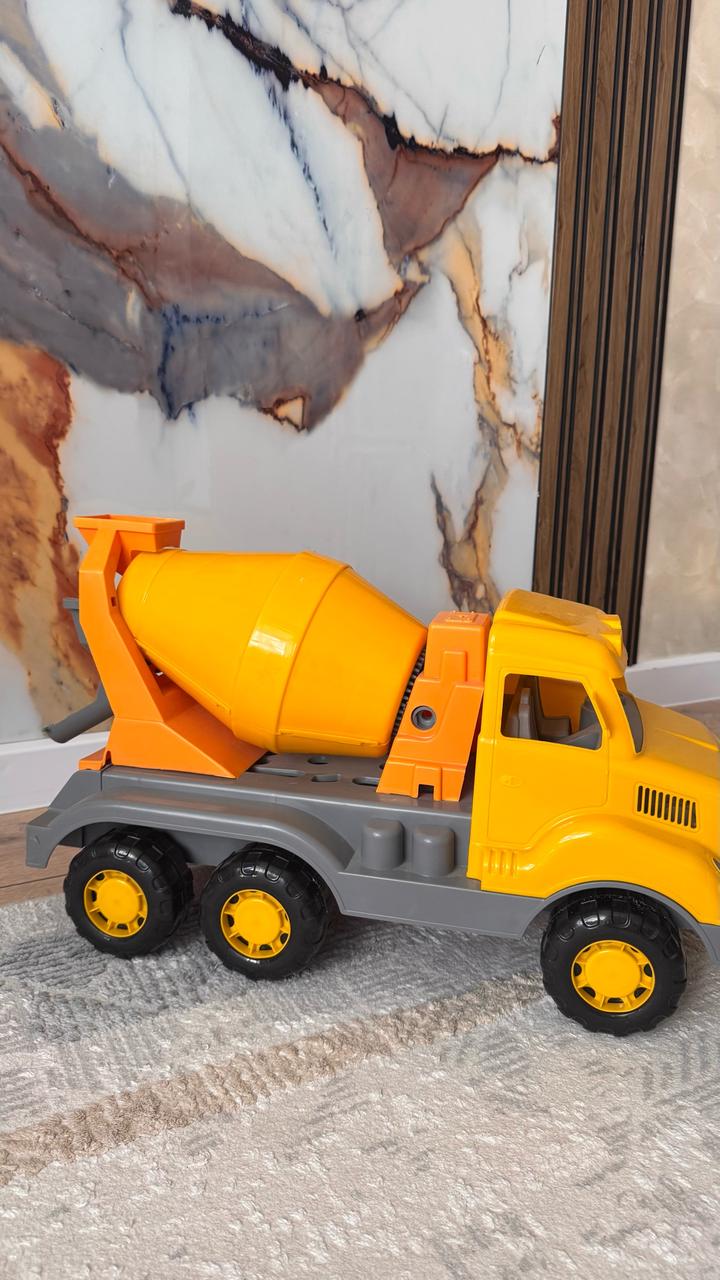 Volvo Игрушечная бетономешалка