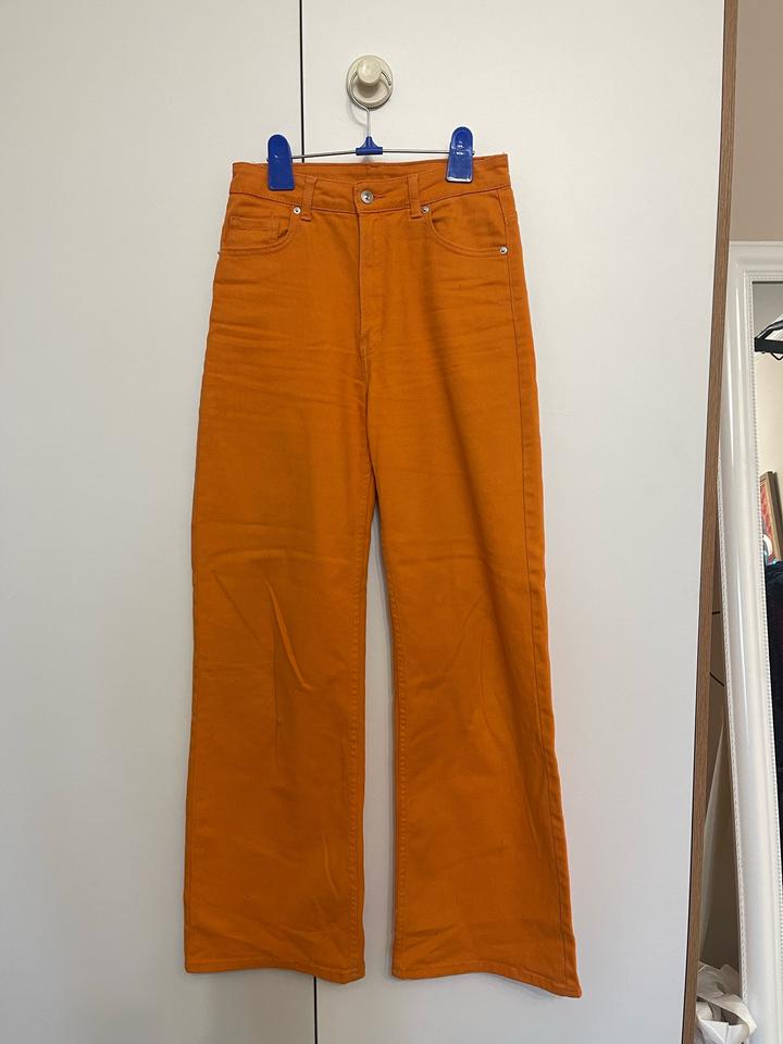 H&M