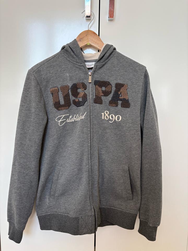 U.S. Polo Assn.