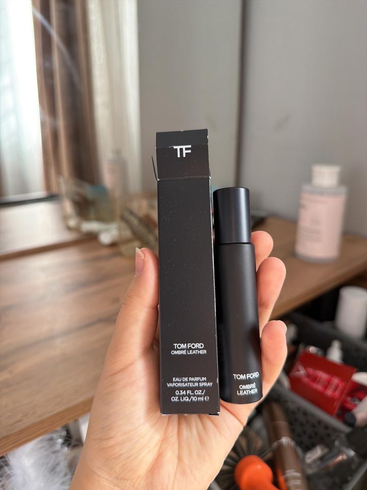 Парфюмерная вода Tom Ford Ombré Leather