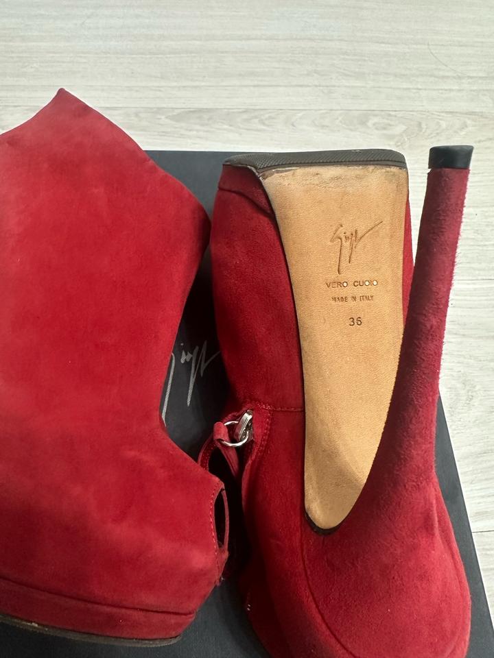 Giuseppe Zanotti