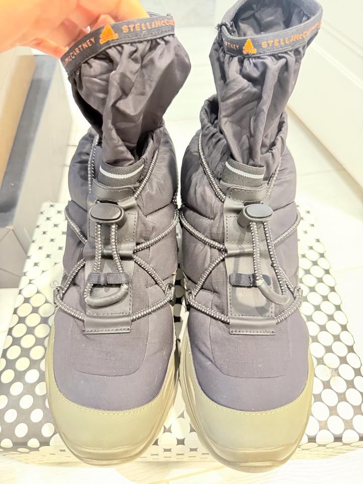 Ботинки adidas by Stella McCartney