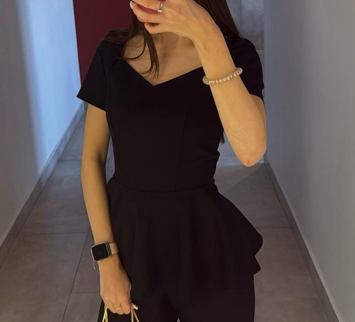 Топ с баской