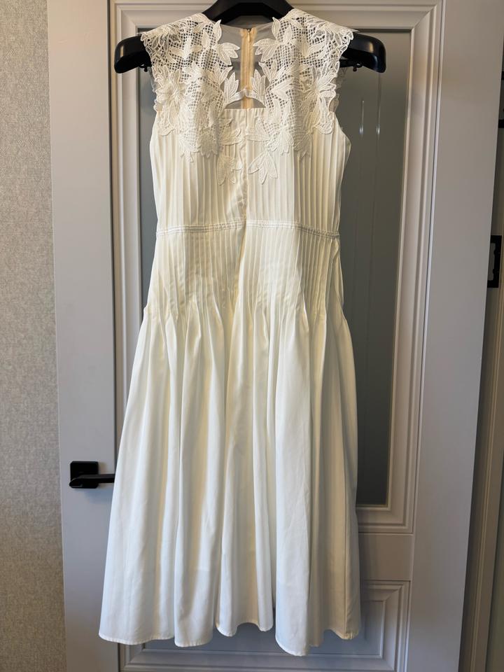 Chanel Красивое белое платье