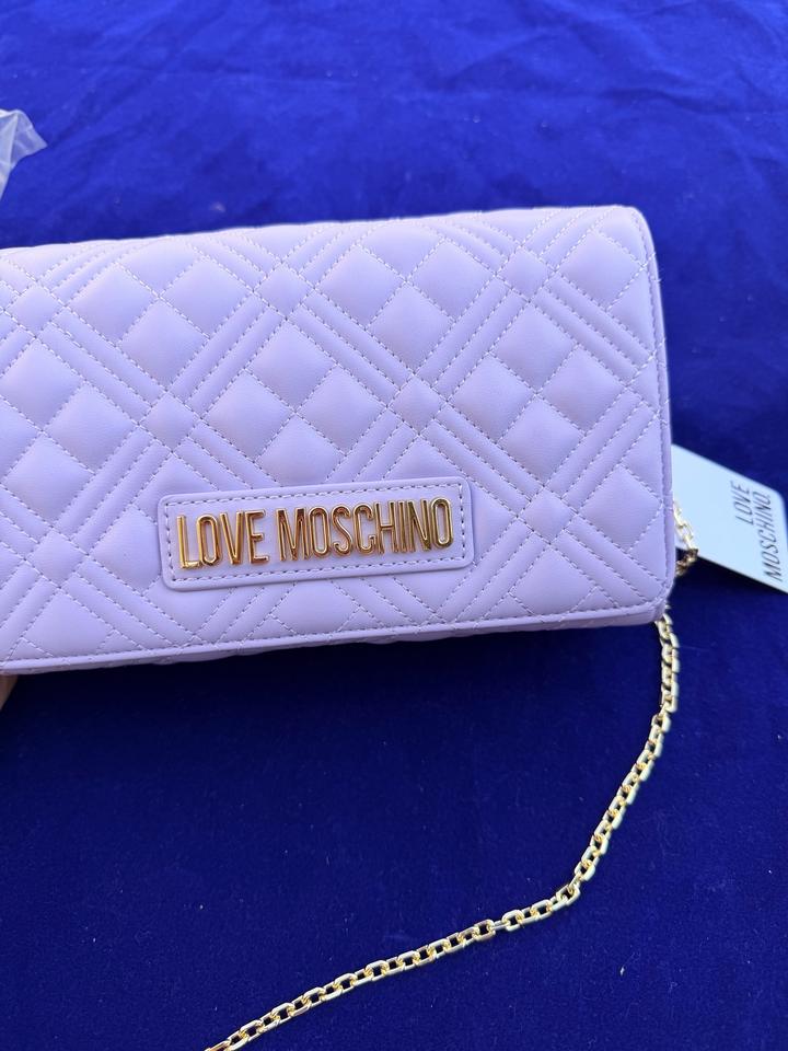 Love Moschino