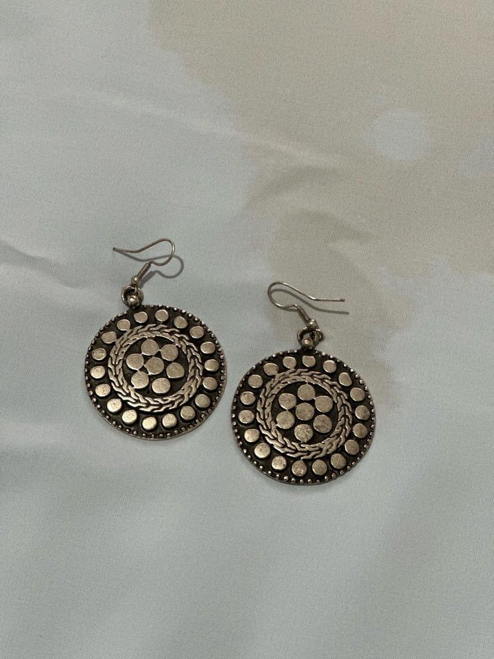 Tomiris Collection