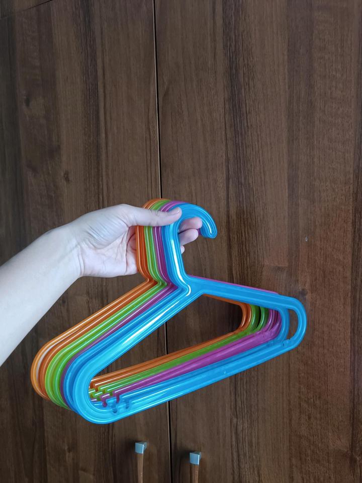 Вешалки Ikea