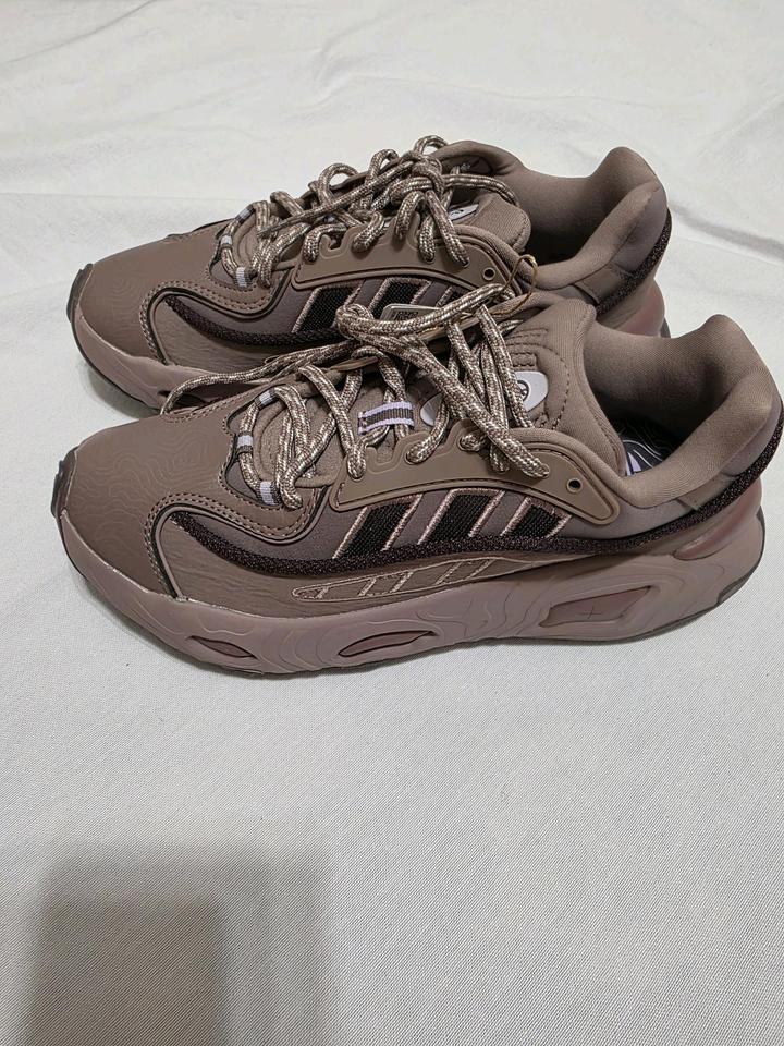 Редкие кроссовки от Adidas