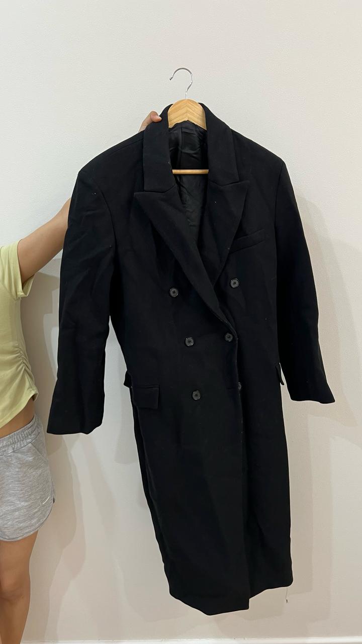 Двубортное пальто Zara