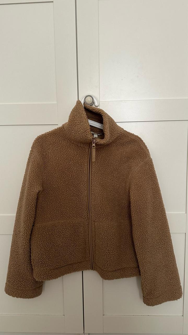 H&M
