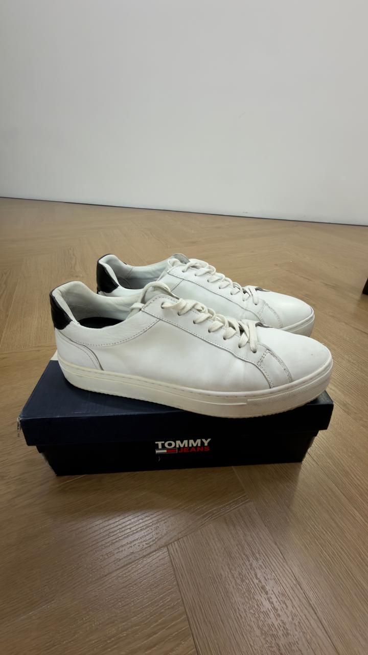 Tommy Jeans