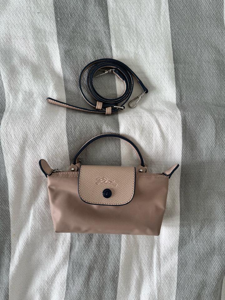 Longchamp