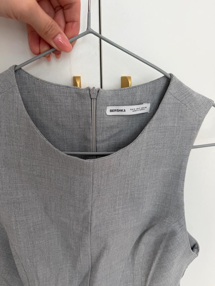 Платье Bershka