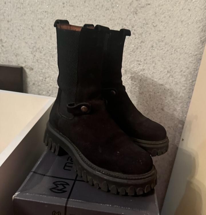 Нет бренда