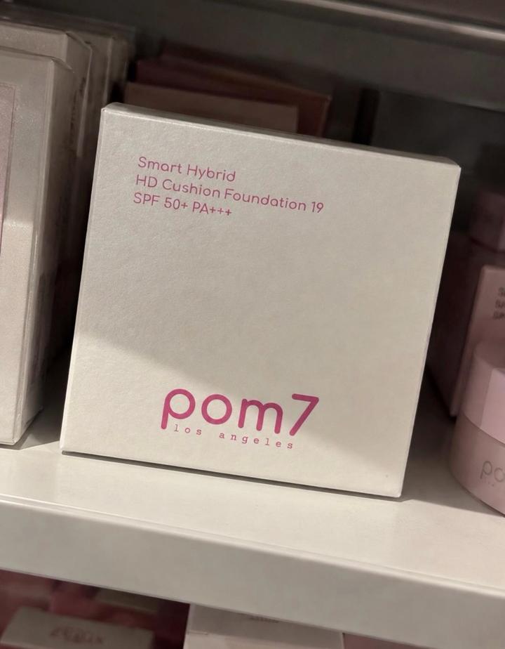 pom7 Кушон Smart Hybrid HD Cushion Foundation 19