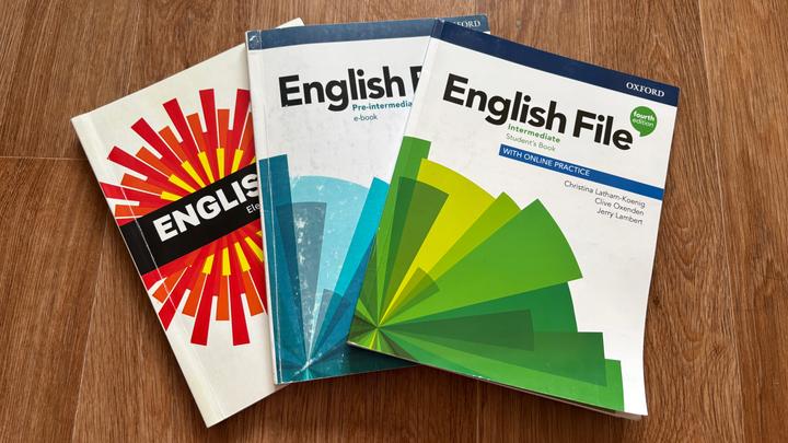 Комплект учебников English File — Elementary, Pre-Intermediate, Intermediate