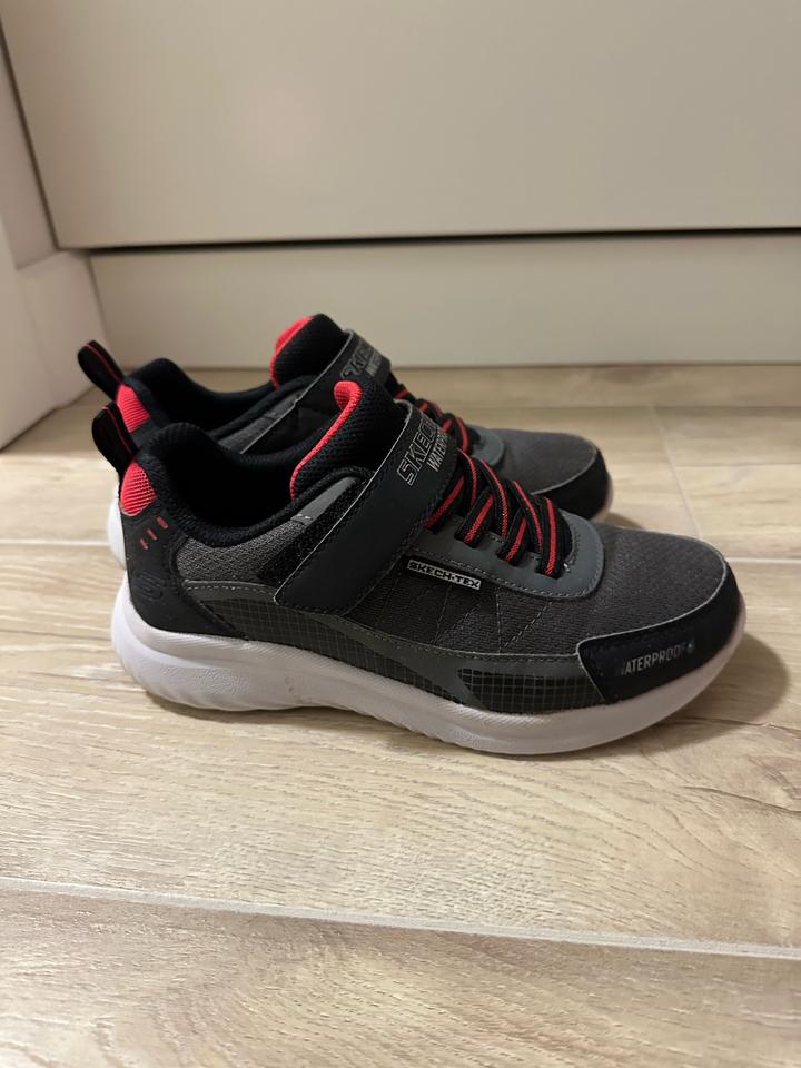 Кроссовки SKECHERS