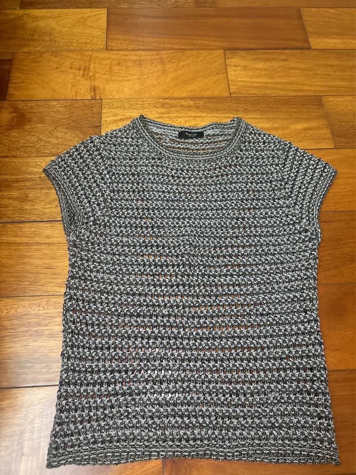Топ Massimo Dutti