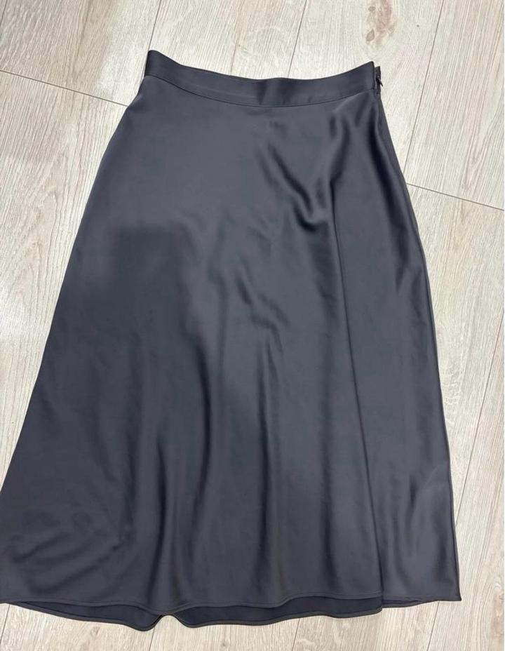 H&M Юбка миди атласная hm