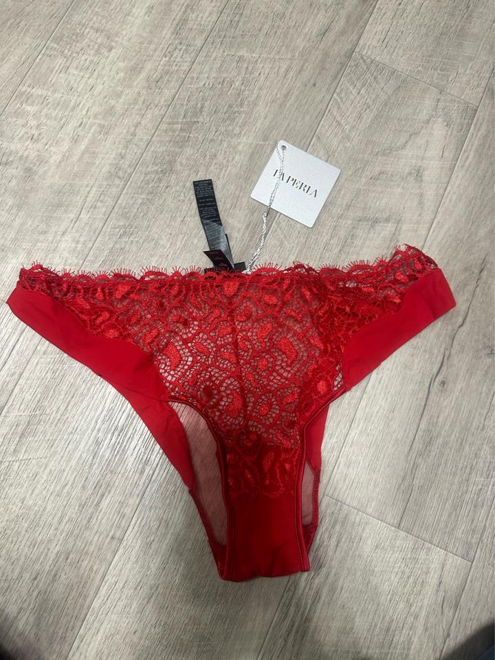 La Perla трусы кружевные красные