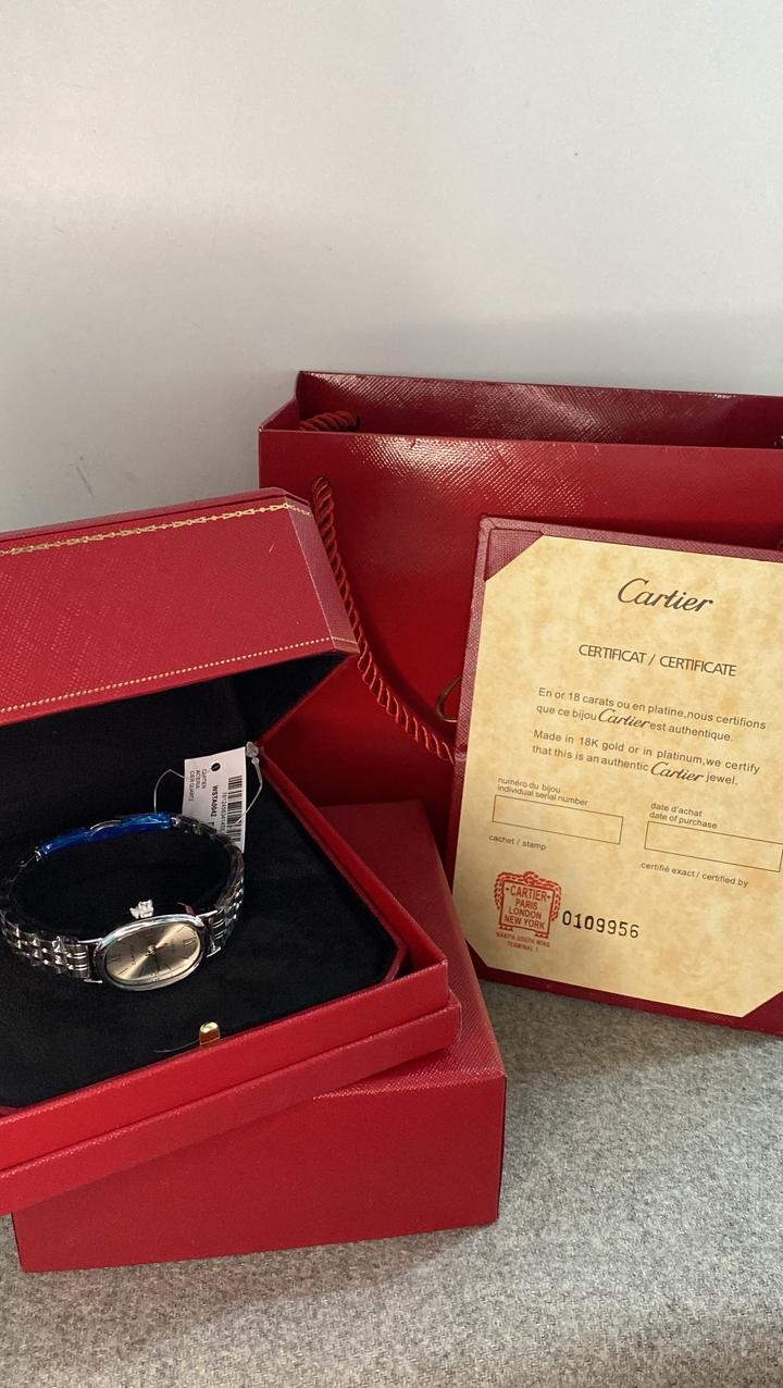 Женские часы Cartier